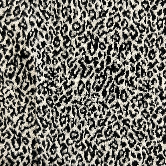 Loft Dress - Picture 3 of 3